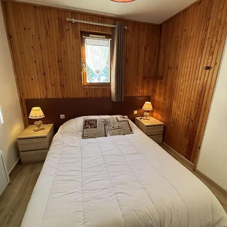Yeti 6 N° 8 : Renove Au Petit Διαμέρισμα Châtel