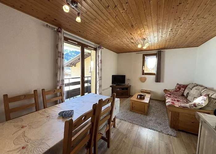 Yeti 6 N° 8 : Renove Au Petit Διαμέρισμα Châtel